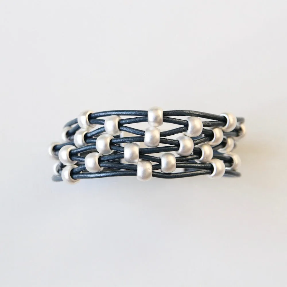 MATTE SILVER / NAVY WOVEN MAGNETIC BRACELET